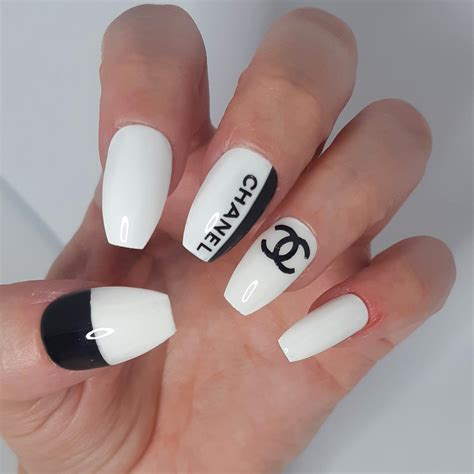 coco chanel nails